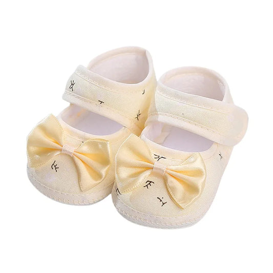 First Walkers Toddler Cotton Shoes Square Mouth Girl Shoes Sticky Buckle Girl's Shoes Soft Bottom Anti-Slip Infant Casual Shoes